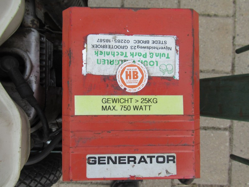 Honda Aggregaat 750 Generator 750W / 220V - Generador industriale: foto 3 Honda Aggregaat 750 Generator 750W / 220V - Generador industriale: foto 3