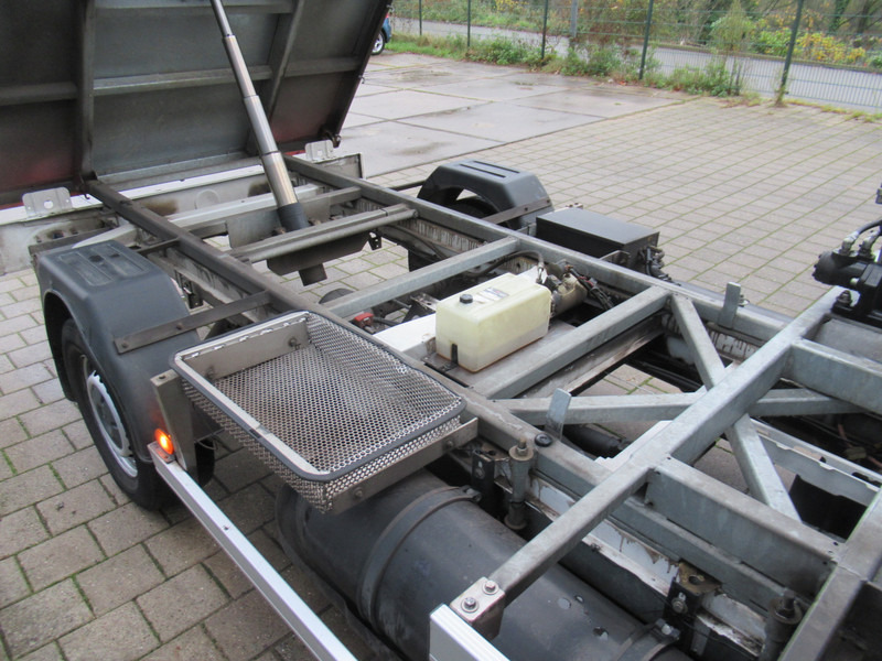 Furgoneta basculante Mercedes-Benz Sprinter 316 1.8 NGT 366 Kipper + HIAB Kraan Kran Crane: foto 11 Furgoneta basculante Mercedes-Benz Sprinter 316 1.8 NGT 366 Kipper + HIAB Kraan Kran Crane: foto 11