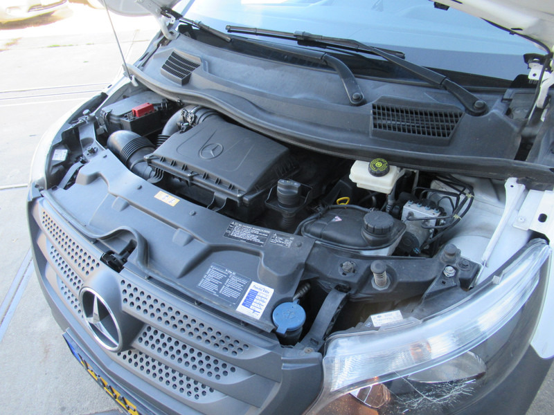 Furgoneta frigorifica Mercedes-Benz Vito 639/5 4x4 113CDI DENSO koelinbouw: foto 18 Furgoneta frigorifica Mercedes-Benz Vito 639/5 4x4 113CDI DENSO koelinbouw: foto 18