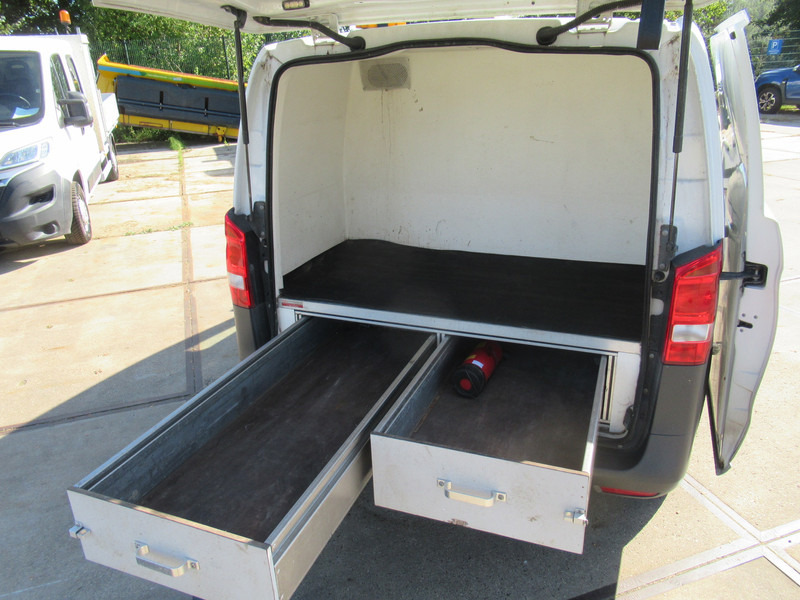 Furgoneta frigorifica Mercedes-Benz Vito 639/5 4x4 113CDI DENSO koelinbouw: foto 8 Furgoneta frigorifica Mercedes-Benz Vito 639/5 4x4 113CDI DENSO koelinbouw: foto 8