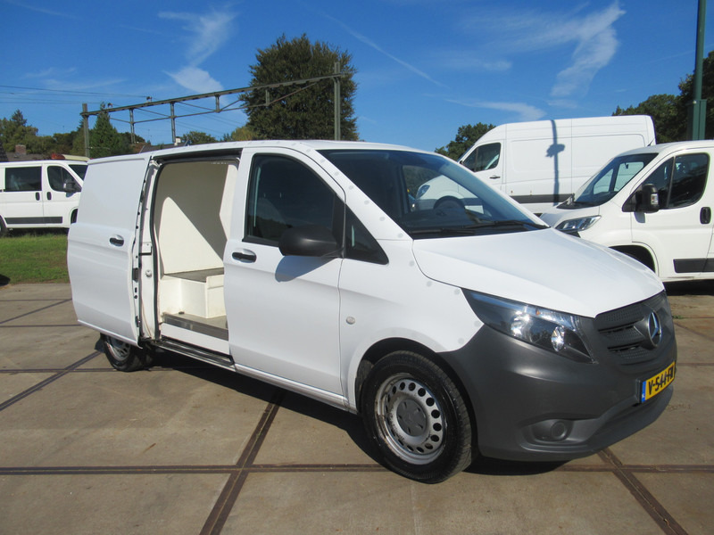 Furgoneta frigorifica Mercedes-Benz Vito 639/5 4x4 113CDI DENSO koelinbouw: foto 5 Furgoneta frigorifica Mercedes-Benz Vito 639/5 4x4 113CDI DENSO koelinbouw: foto 5