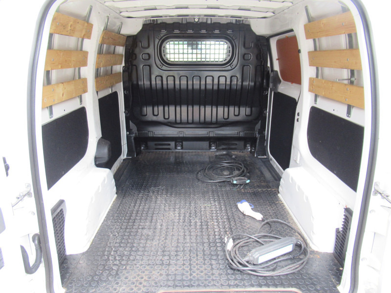 Furgoneta pequeña, Furgoneta eléctrica Nissan E-NV200 Business 24KW Navi, Camera, MARGE ( geen BTW ): foto 9 Furgoneta pequeña, Furgoneta eléctrica Nissan E-NV200 Business 24KW Navi, Camera, MARGE ( geen BTW ): foto 9