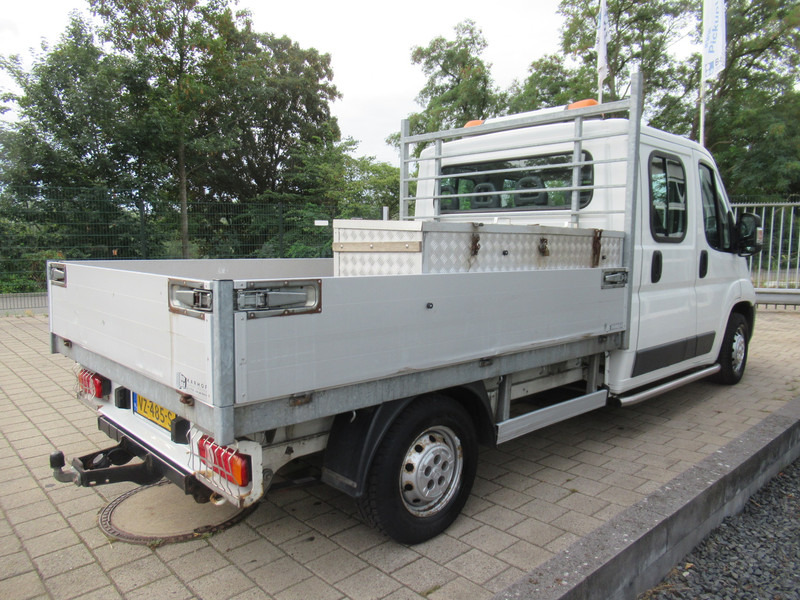 Peugeot Boxer 335 2.2 HDI L3 XR DOKA Dubbelcabine Engine broken - Furgoneta caja abierta, Furgoneta combi: foto 4 Peugeot Boxer 335 2.2 HDI L3 XR DOKA Dubbelcabine Engine broken - Furgoneta caja abierta, Furgoneta combi: foto 4
