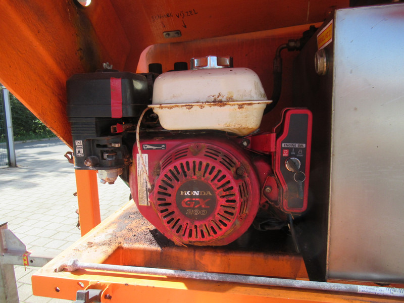 RASCO JUNIOR 1.0M + HONDA Motor - Engine Salt Salz ROTACIJSKI POSIPAC - Esparcidor de sal: foto 5 RASCO JUNIOR 1.0M + HONDA Motor - Engine Salt Salz ROTACIJSKI POSIPAC - Esparcidor de sal: foto 5