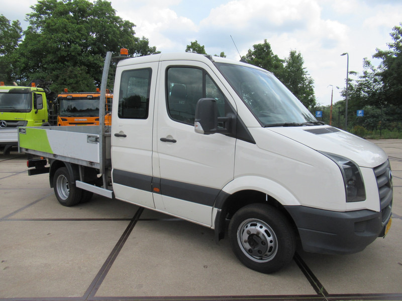 Volkswagen Crafter 35 40 46 2.5 TDI 80KW L3 DOKA Dubbelcabine - Furgoneta caja abierta, Furgoneta combi: foto 2 Volkswagen Crafter 35 40 46 2.5 TDI 80KW L3 DOKA Dubbelcabine - Furgoneta caja abierta, Furgoneta combi: foto 2