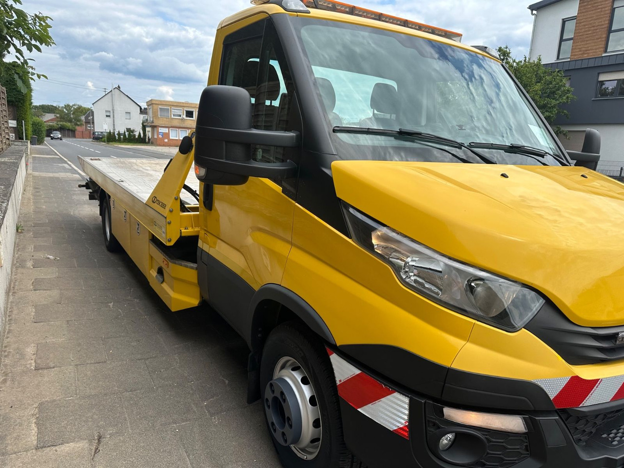 Iveco Daily 70c18 Schiebeplateau/Seilwinde/Funk - Grua de remolque autos: foto 3 Iveco Daily 70c18 Schiebeplateau/Seilwinde/Funk - Grua de remolque autos: foto 3