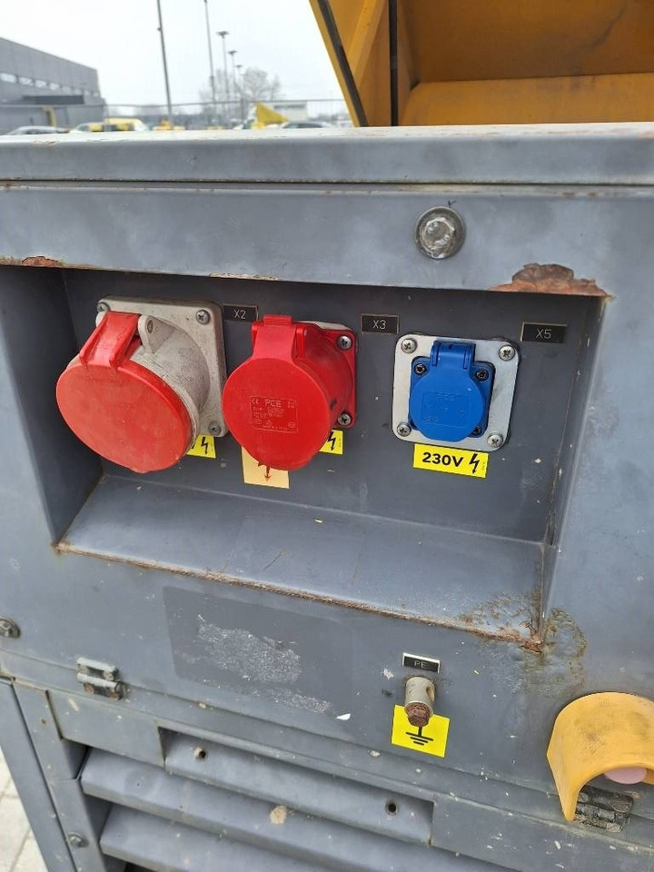 Atlas Copco QAX 40 - Generador industriale: foto 4 Atlas Copco QAX 40 - Generador industriale: foto 4