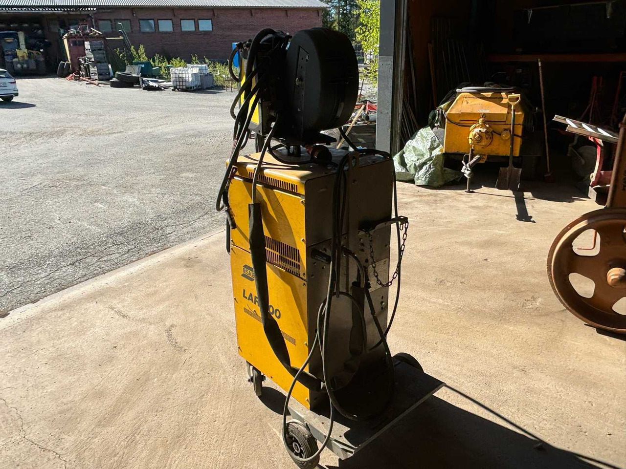 ESAB LAR 500 welding machine - Equipo de soldadura: foto 4 ESAB LAR 500 welding machine - Equipo de soldadura: foto 4