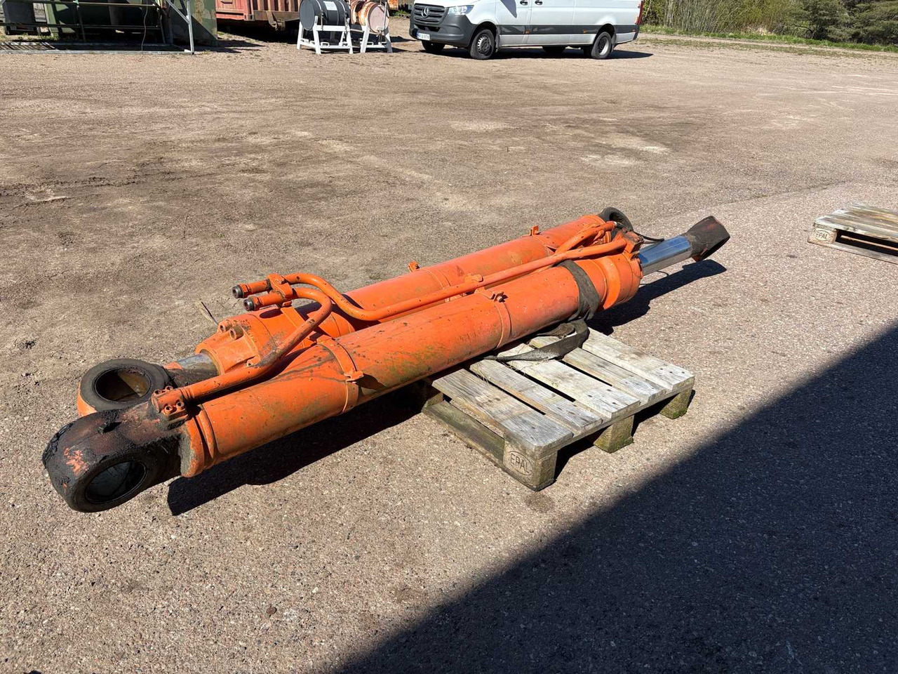 Hitachi ZX650 LHC Boom Cylinders 2 pcs - Cilindro hidráulico: foto 4 Hitachi ZX650 LHC Boom Cylinders 2 pcs - Cilindro hidráulico: foto 4