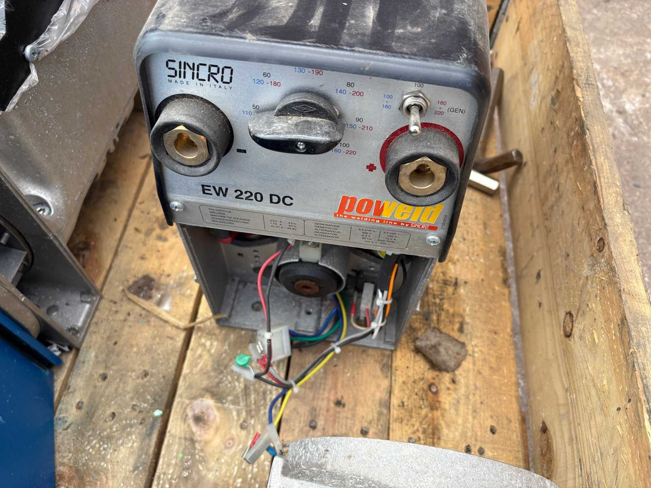 Welding generator Sincro EW 220 DC - Equipo de soldadura: foto 1 Welding generator Sincro EW 220 DC - Equipo de soldadura: foto 1