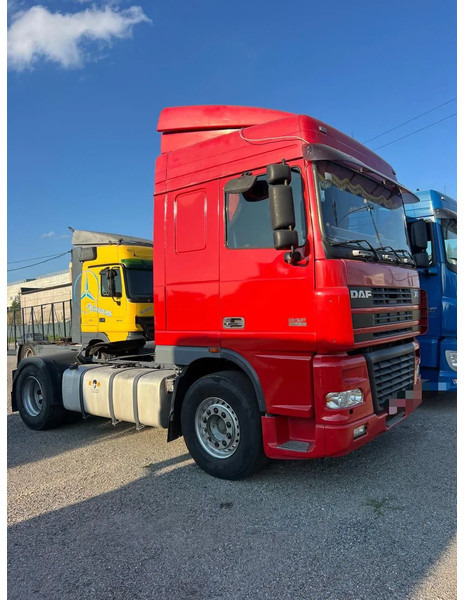 DAF XF 95 430 Manual - Tractor industrial: foto 4 DAF XF 95 430 Manual - Tractor industrial: foto 4