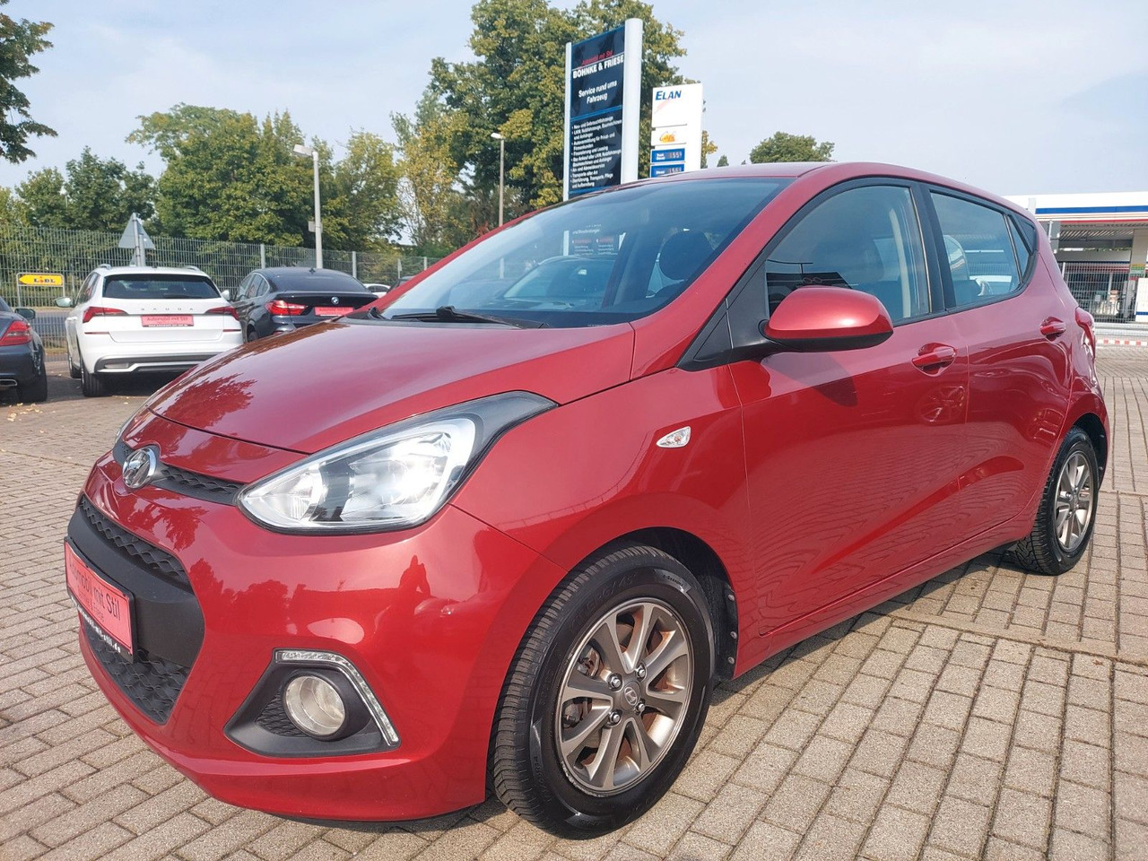 Hyundai i10 Intro Edition Klima Sitzeizung Bluetooth - Coche: foto 3 Hyundai i10 Intro Edition Klima Sitzeizung Bluetooth - Coche: foto 3