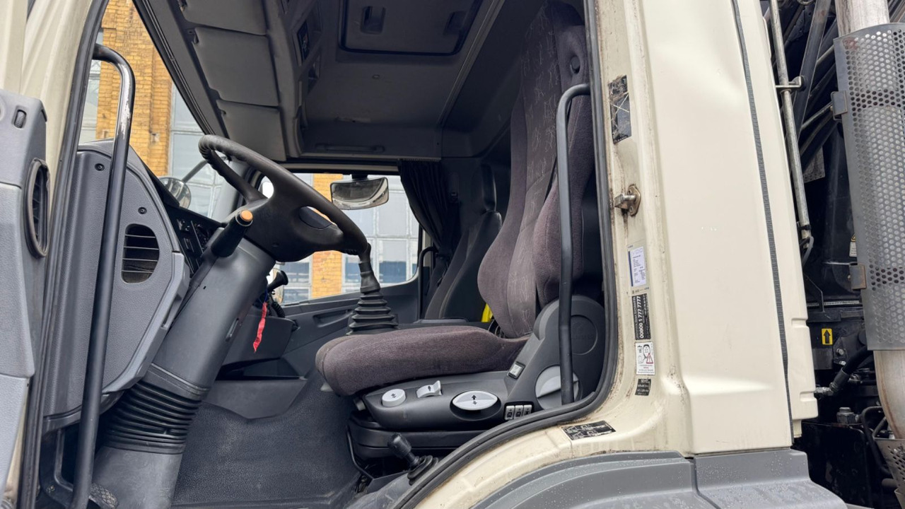 Camión volquete, Camión grúa Mercedes-Benz AXOR 1828 MEILER HIAB 166 ES KRAN ALLRAD 4X4 Mercedes-Benz AXOR 1828 MEILER HIAB 166 ES KRAN ALLRAD 4X4: foto 9