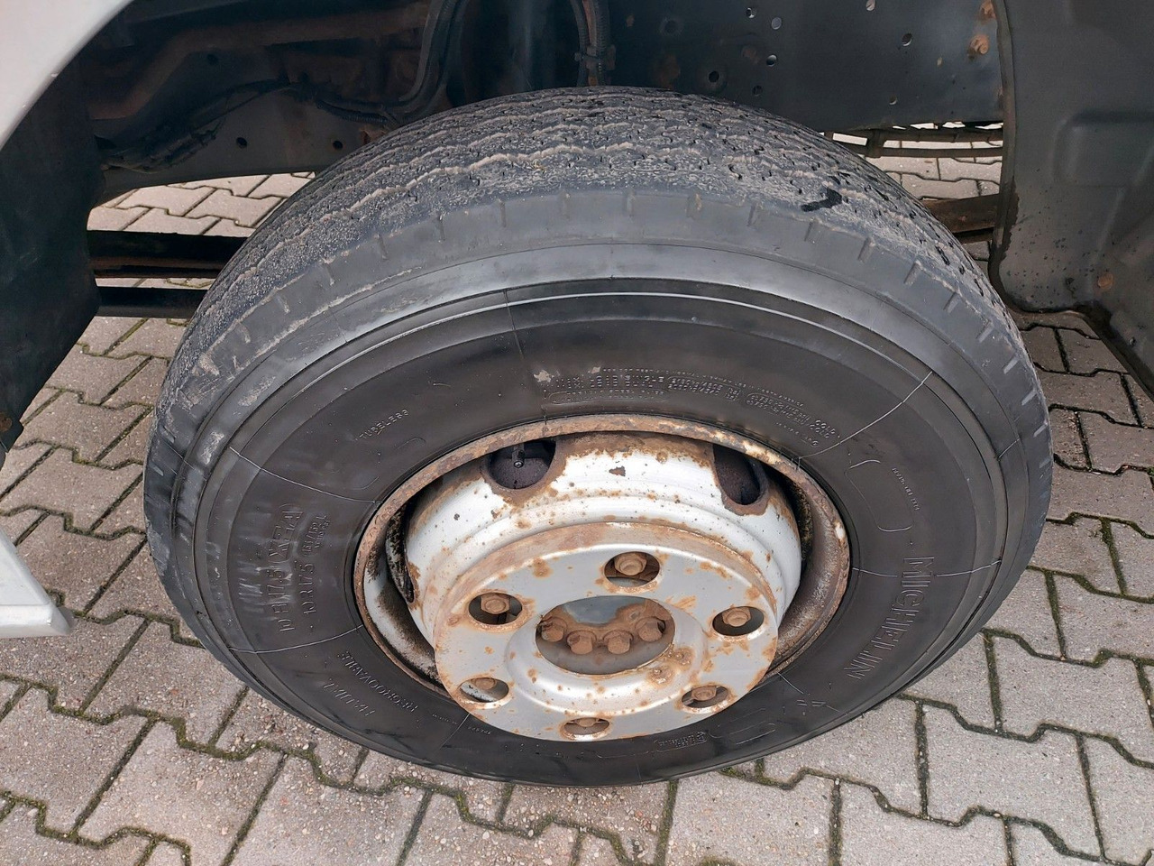 Camión volquete, Camión grúa Mercedes-Benz Atego 2 4-Zyl. 4x2 918 4x2 MEILLER HIAB066 Kran: foto 38 Camión volquete, Camión grúa Mercedes-Benz Atego 2 4-Zyl. 4x2 918 4x2 MEILLER HIAB066 Kran: foto 38