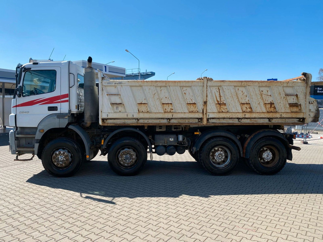 Camión volquete Mercedes-Benz Axor 2 C 4-Achser 3243 8x4 Kipp RETARDER MEILLER: foto 7