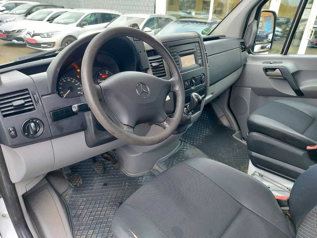 Furgoneta con lona, Furgoneta combi Mercedes-Benz Sprinter II DoKa 316 CDI 4X4 Pritsche 6 Sitze Mercedes-Benz Sprinter II DoKa 316 CDI 4X4 Pritsche 6 Sitze: foto 15 Furgoneta con lona, Furgoneta combi Mercedes-Benz Sprinter II DoKa 316 CDI 4X4 Pritsche 6 Sitze Mercedes-Benz Sprinter II DoKa 316 CDI 4X4 Pritsche 6 Sitze: foto 15