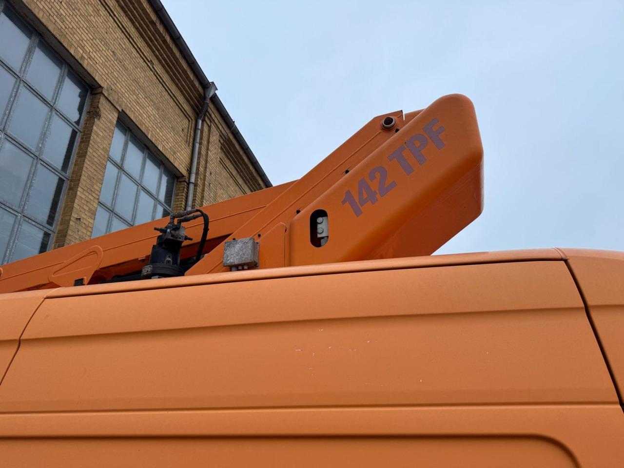 Mercedes-Benz Sprinter II Kasten 516 HUBSTEIGER 142 TPF - Camión con plataforma elevadora: foto 5 Mercedes-Benz Sprinter II Kasten 516 HUBSTEIGER 142 TPF - Camión con plataforma elevadora: foto 5