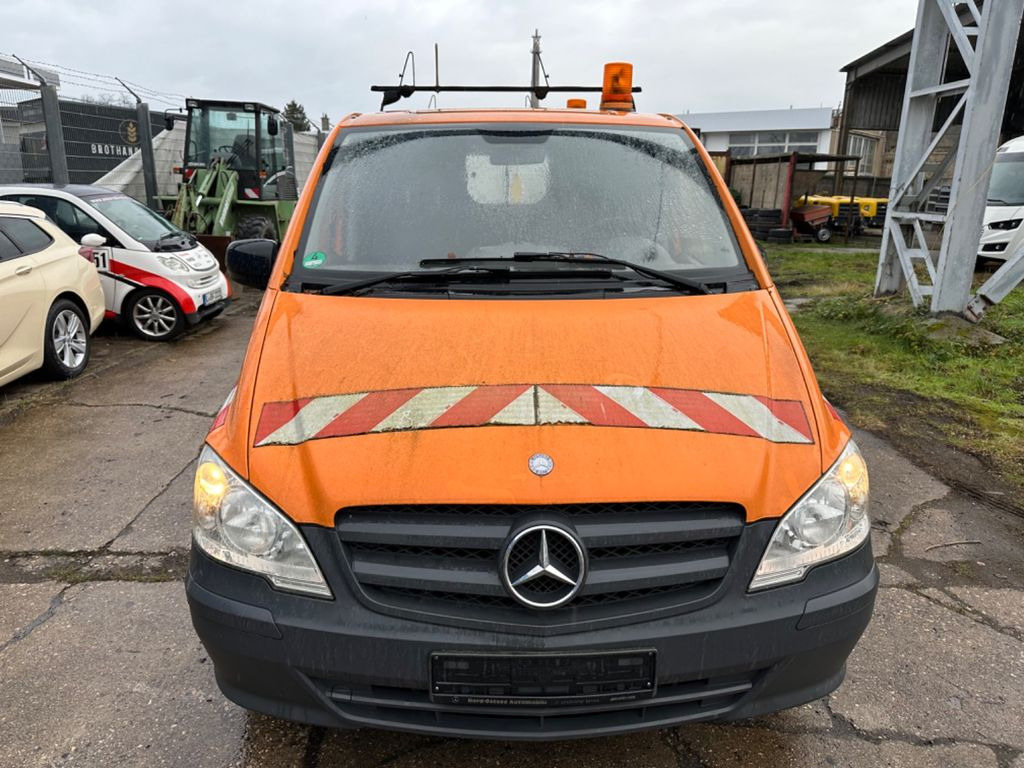Mercedes-Benz Vito Kasten 4x4 113 CDI lang AUTOMATIK EURO5 - Minibús, Furgoneta de pasajeros: foto 2 Mercedes-Benz Vito Kasten 4x4 113 CDI lang AUTOMATIK EURO5 - Minibús, Furgoneta de pasajeros: foto 2