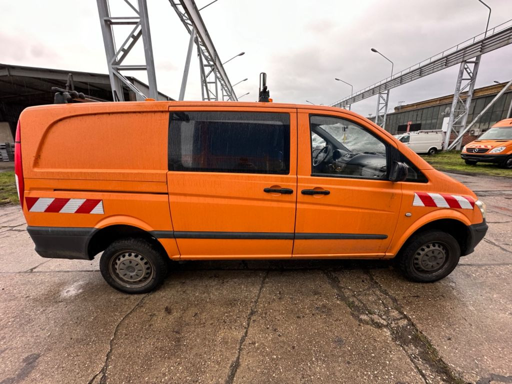 Mercedes-Benz Vito Kasten 4x4 113 CDI lang AUTOMATIK EURO5 - Minibús, Furgoneta de pasajeros: foto 4 Mercedes-Benz Vito Kasten 4x4 113 CDI lang AUTOMATIK EURO5 - Minibús, Furgoneta de pasajeros: foto 4