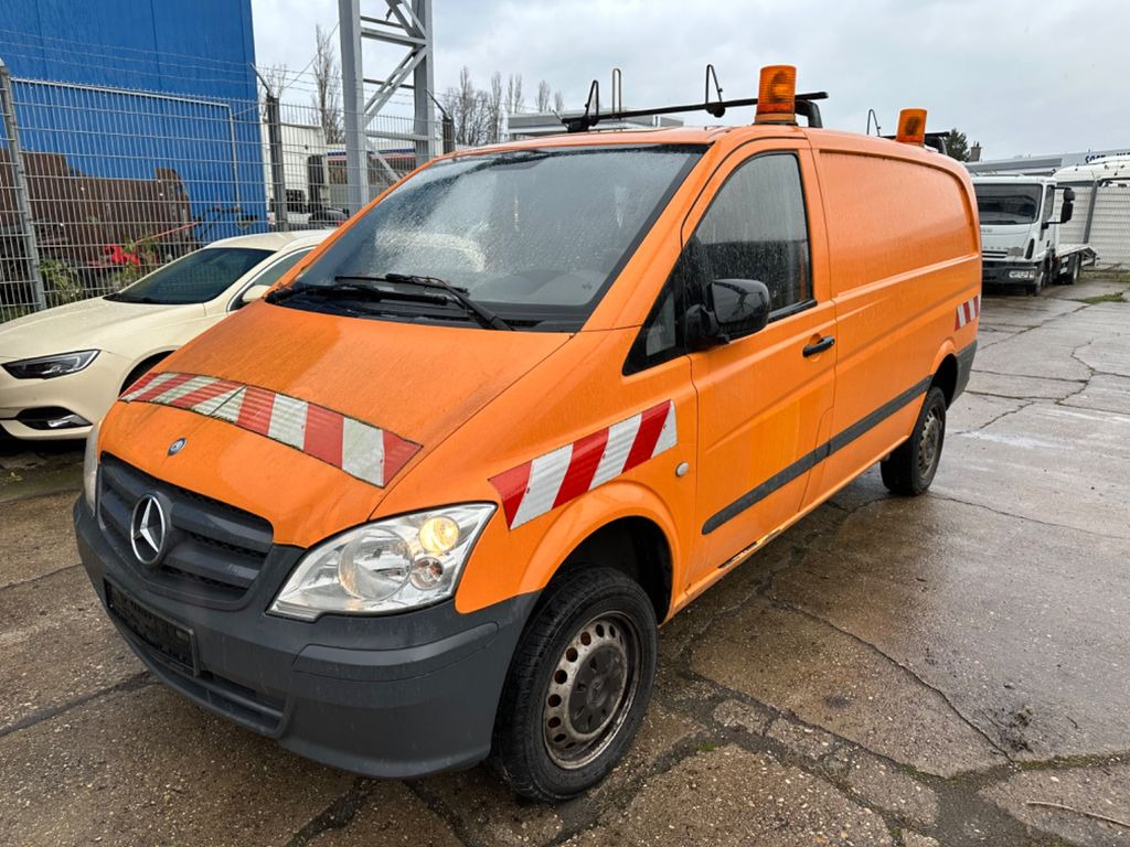 Mercedes-Benz Vito Kasten 4x4 113 CDI lang AUTOMATIK EURO5 - Minibús, Furgoneta de pasajeros: foto 1 Mercedes-Benz Vito Kasten 4x4 113 CDI lang AUTOMATIK EURO5 - Minibús, Furgoneta de pasajeros: foto 1