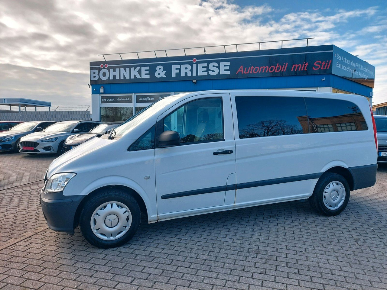 Furgoneta de pasajeros Mercedes-Benz Vito V6 165 KW 224 PS KLIMA Standheiz. SHZ TEMPO: foto 9