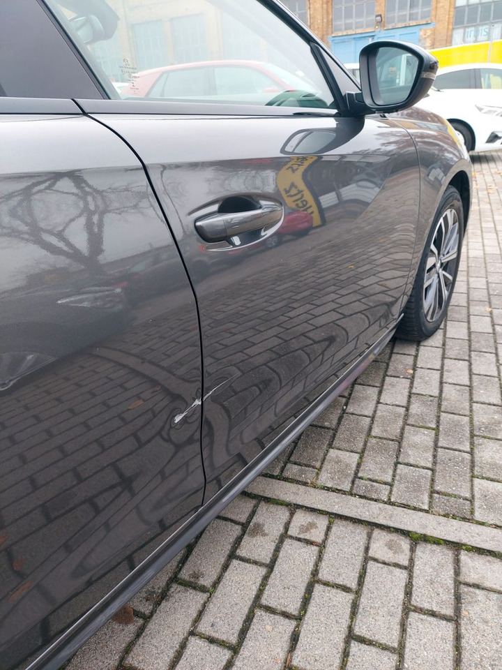 Sedan Peugeot 508 Allure Pack Autom. ACC Leder Spurassist: foto 25