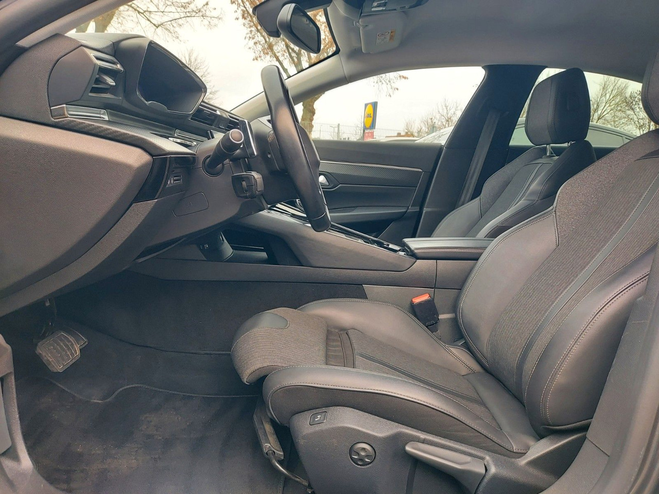 Sedan Peugeot 508 Allure Pack Autom. ACC Leder Spurassist: foto 11