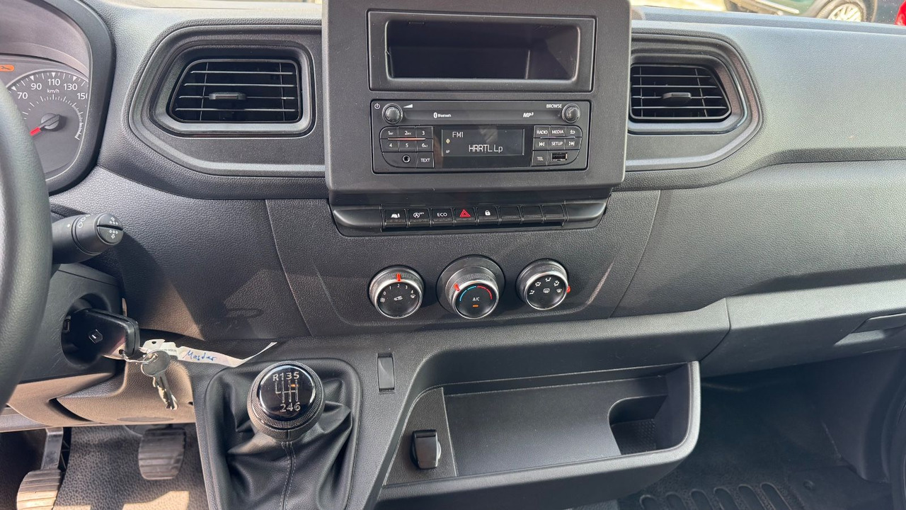 Renault Master III Kasten L3H2 HKa 3,5t 7 Sitzer 1. Hand - Furgoneta de pasajeros: foto 4 Renault Master III Kasten L3H2 HKa 3,5t 7 Sitzer 1. Hand - Furgoneta de pasajeros: foto 4
