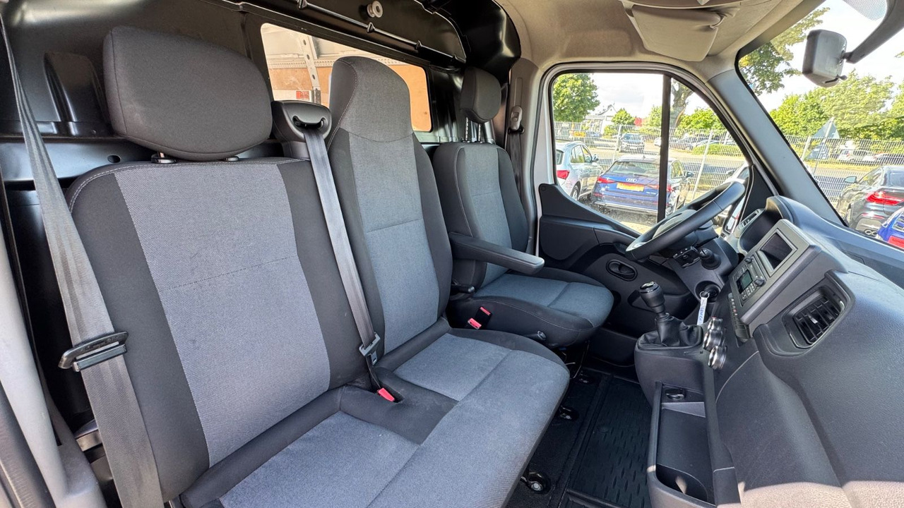 Furgoneta de pasajeros Renault Master III Kasten L3H2 HKa 3,5t KLIMA: foto 10