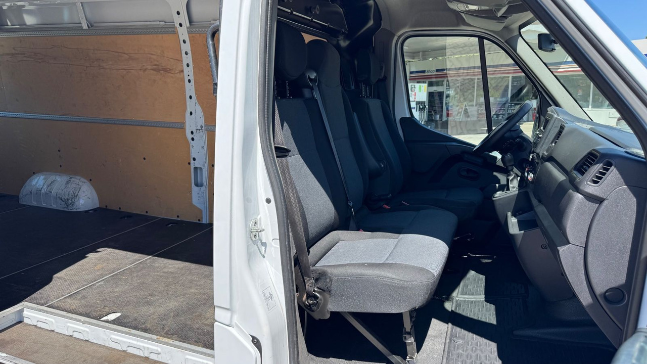 Renault Master III Kasten L5H2 HKa extra lang Klima LED - Furgoneta de pasajeros: foto 4 Renault Master III Kasten L5H2 HKa extra lang Klima LED - Furgoneta de pasajeros: foto 4