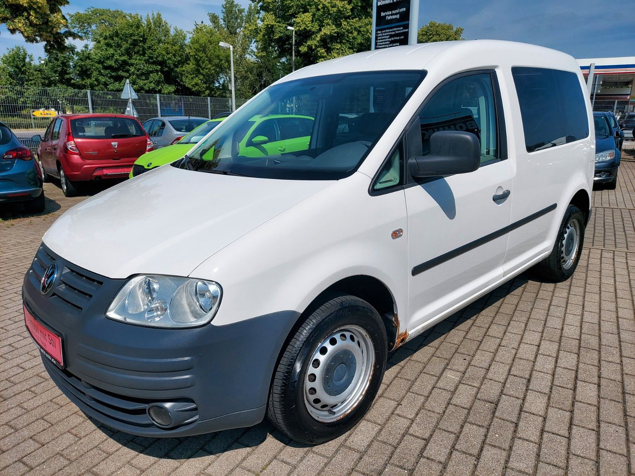 Volkswagen Caddy Kombi 1.9 Tdi Klima max. 5 Sitze AHK - Furgoneta de pasajeros: foto 4 Volkswagen Caddy Kombi 1.9 Tdi Klima max. 5 Sitze AHK - Furgoneta de pasajeros: foto 4