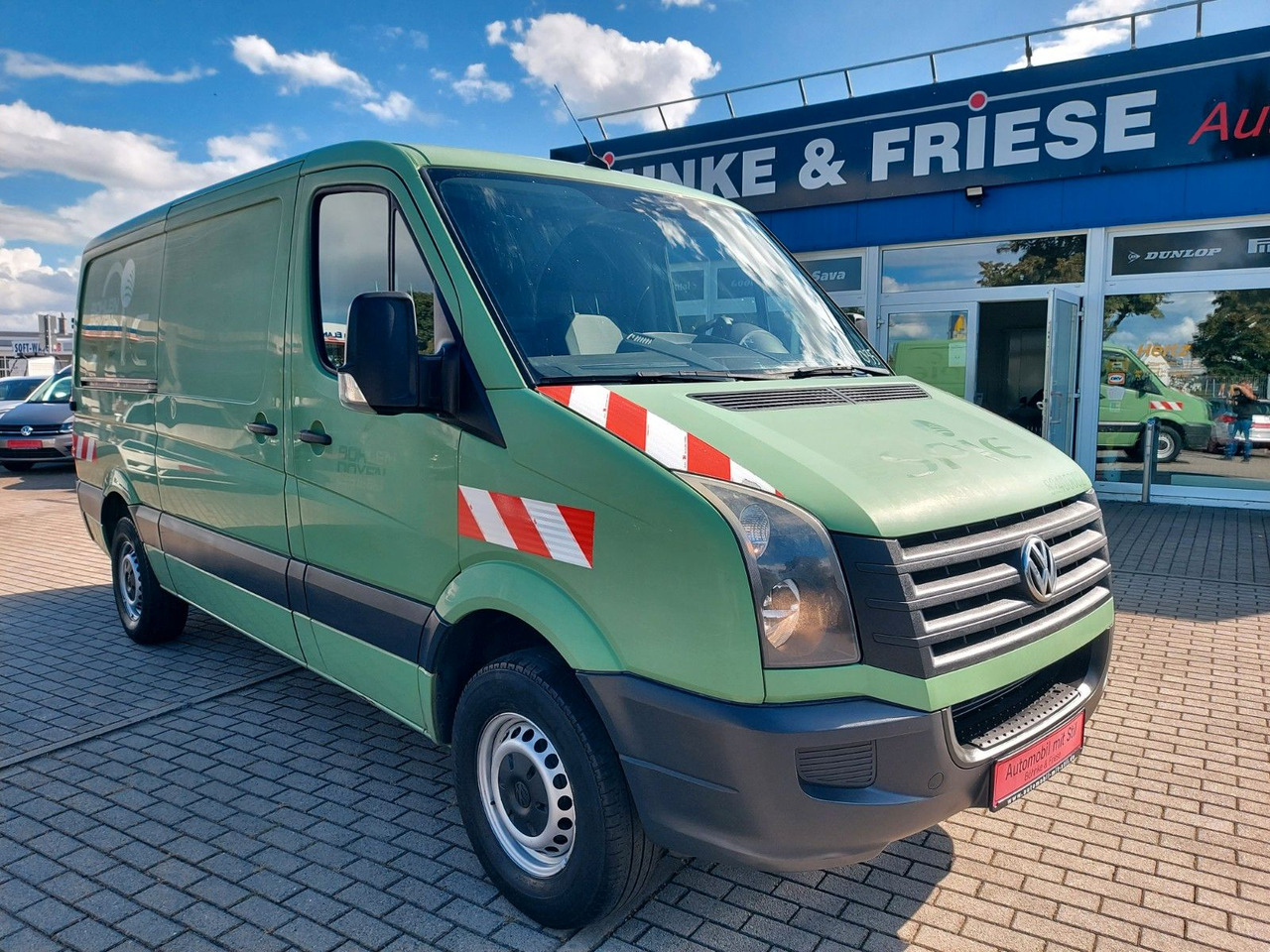 Volkswagen Crafter Kasten 35 mittel L2H1 Klima Standheiz. - Furgoneta de pasajeros: foto 1 Volkswagen Crafter Kasten 35 mittel L2H1 Klima Standheiz. - Furgoneta de pasajeros: foto 1