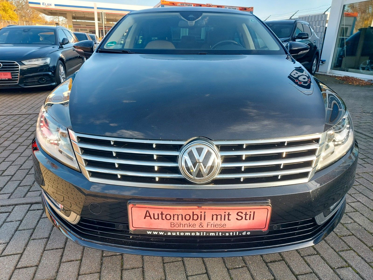 Volkswagen Passat CC DSG Sitzbelüftung ACC Radar Standheiz - Sedan: foto 4 Volkswagen Passat CC DSG Sitzbelüftung ACC Radar Standheiz - Sedan: foto 4