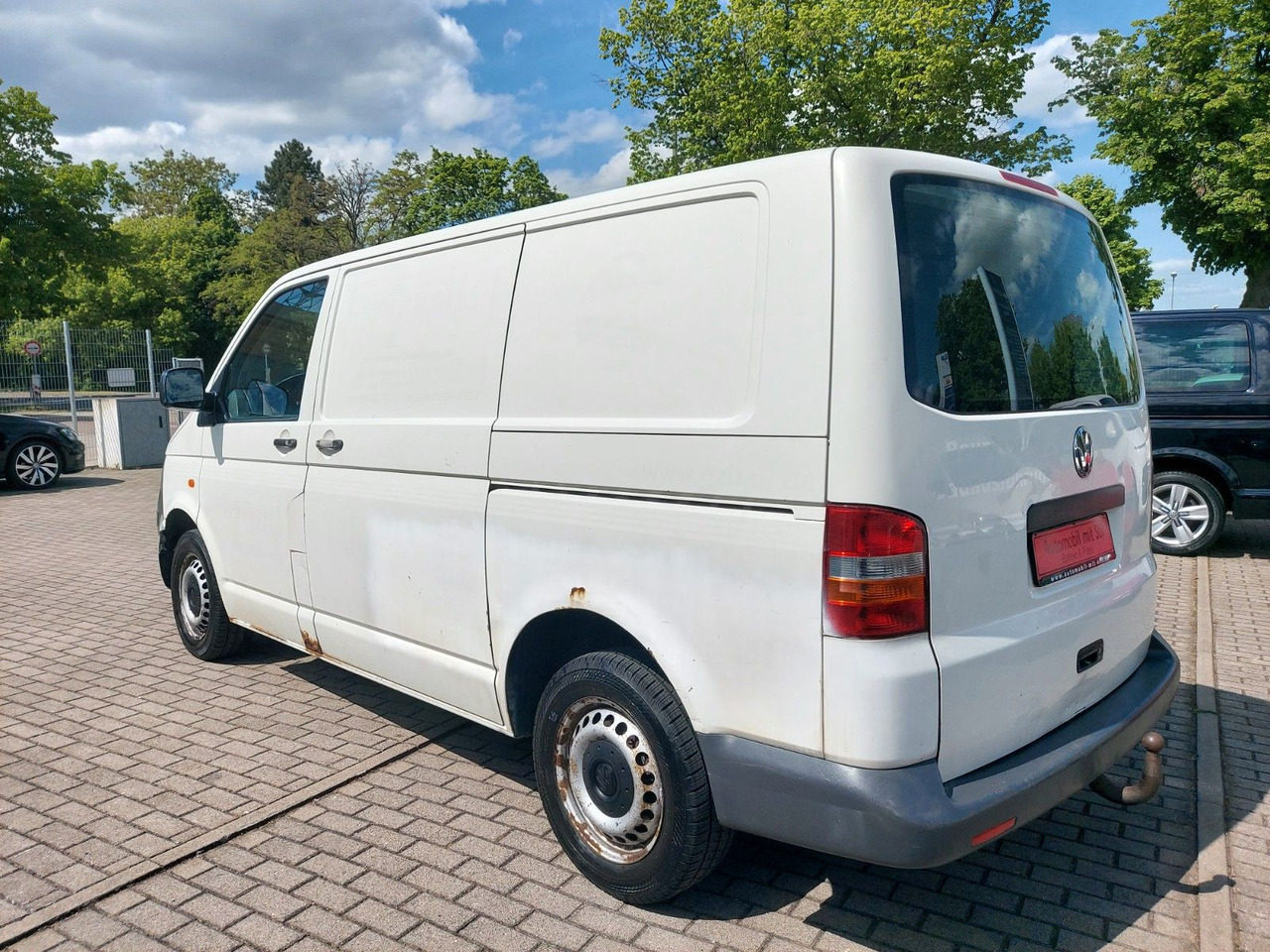 Volkswagen T5 Transporter Kasten Kombi 1.9 TüV 11/2026 - Furgoneta de pasajeros: foto 4 Volkswagen T5 Transporter Kasten Kombi 1.9 TüV 11/2026 - Furgoneta de pasajeros: foto 4