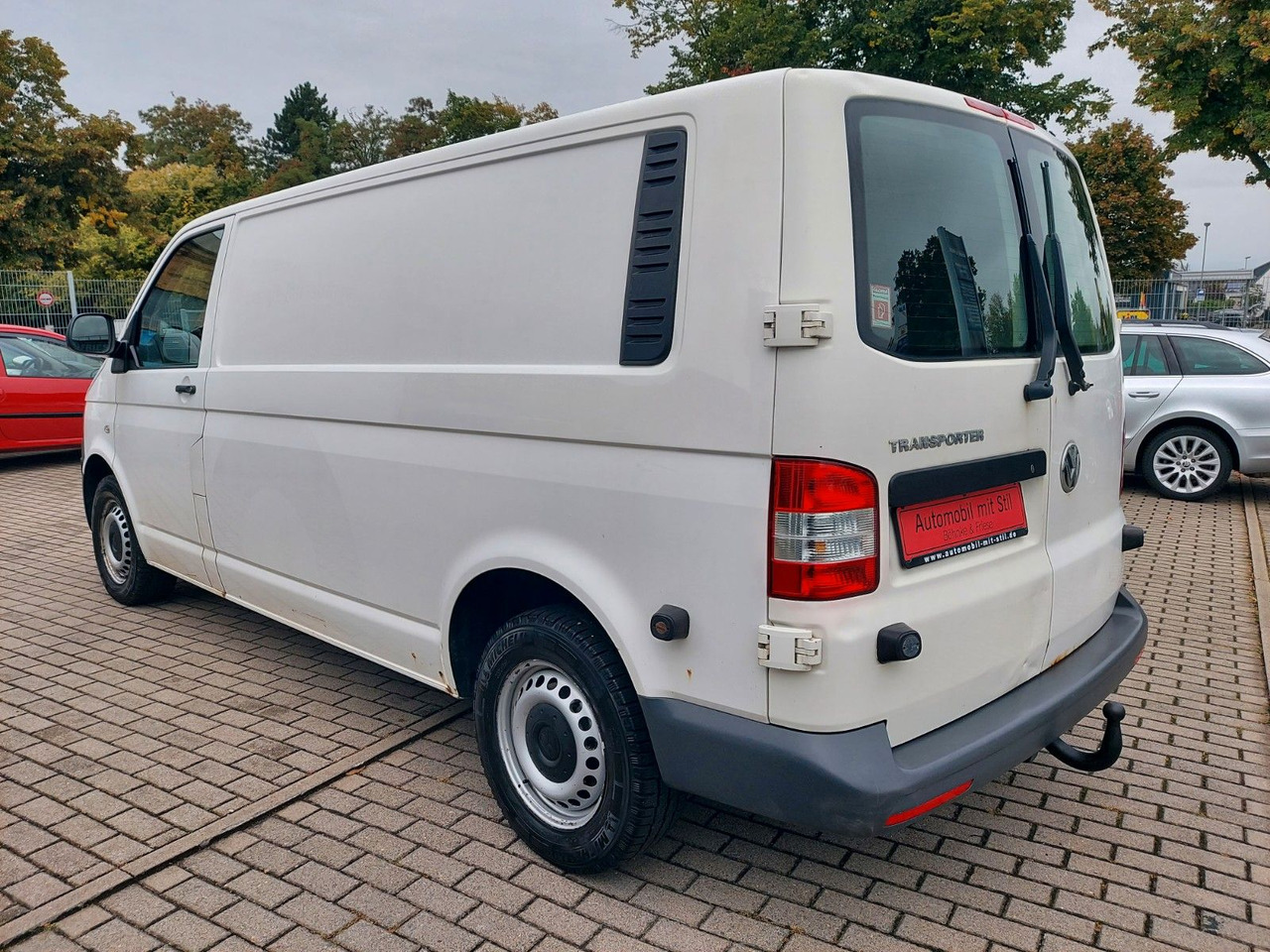 Volkswagen T5 Transporter Kasten Kombi lang Klima AHK - Furgoneta de pasajeros: foto 5 Volkswagen T5 Transporter Kasten Kombi lang Klima AHK - Furgoneta de pasajeros: foto 5