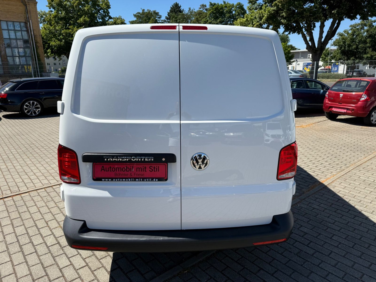 Volkswagen T6 Kasten Kombi Klima Tempomat DAB Radio 3 Sitze - Furgoneta de pasajeros: foto 5 Volkswagen T6 Kasten Kombi Klima Tempomat DAB Radio 3 Sitze - Furgoneta de pasajeros: foto 5