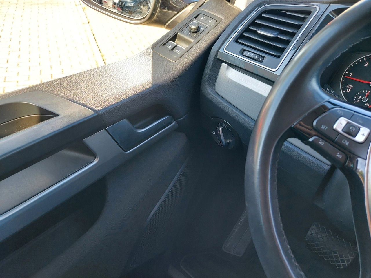 Furgoneta de pasajeros Volkswagen T6 Multivan Bus DSG Alcantara Navi 2XSchiebetür: foto 18