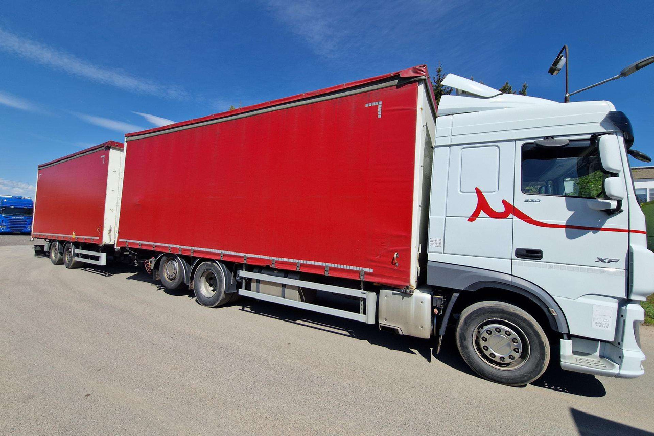 DAF XF 530 FT - Camión lona: foto 1 DAF XF 530 FT - Camión lona: foto 1