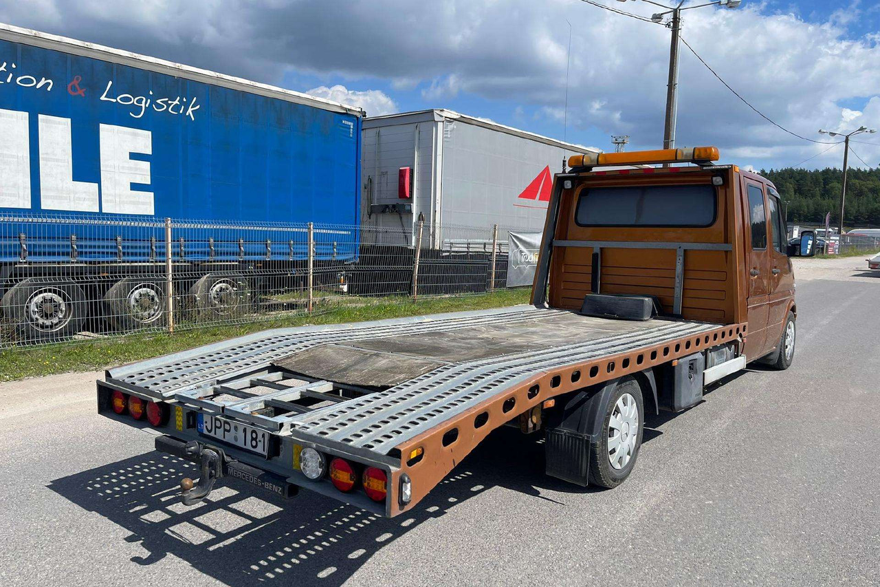 Mercedes-Benz 310 - Furgón: foto 4 Mercedes-Benz 310 - Furgón: foto 4