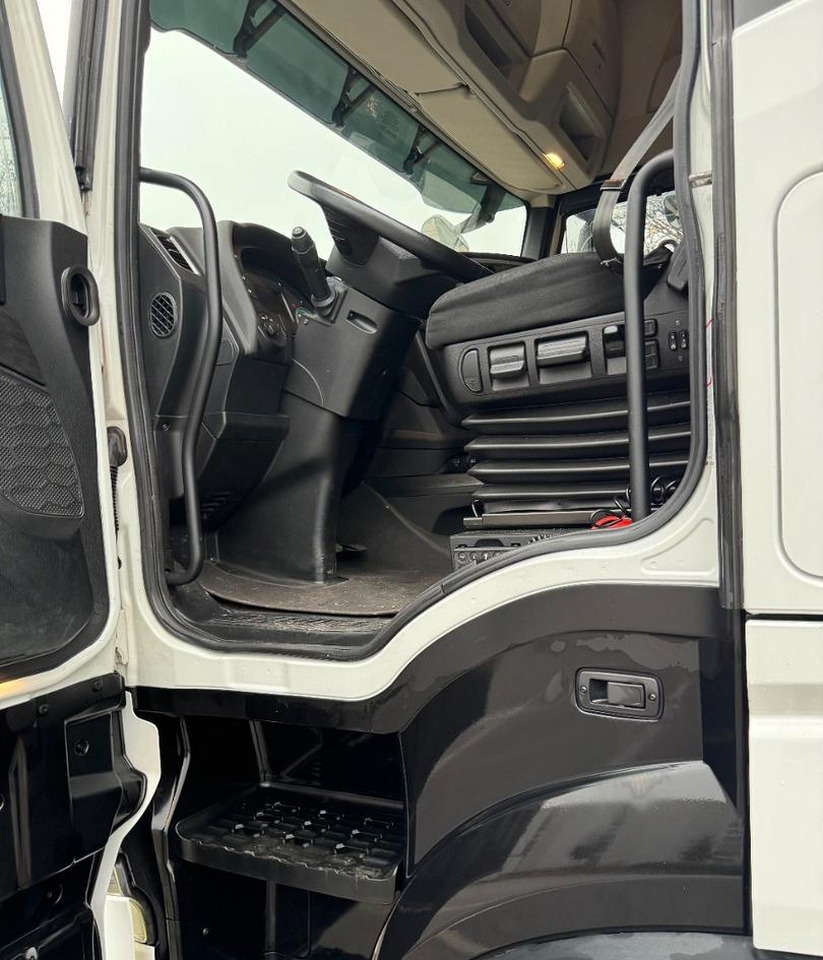 Stralis - Cabeza tractora: foto 5 Stralis - Cabeza tractora: foto 5