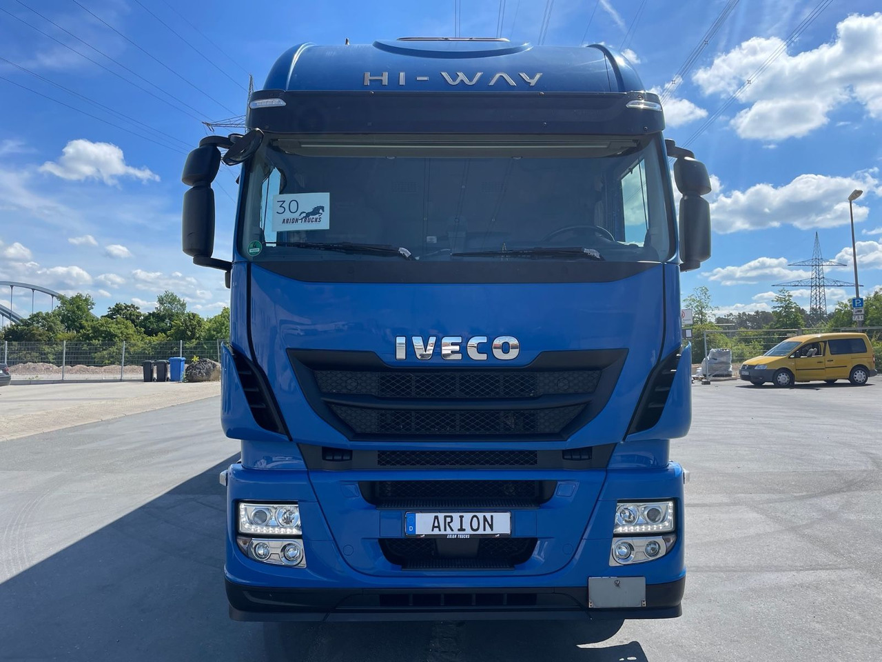 Iveco Stralis 420 Koffer/Thermoisoliert/LBW/NLA/AC/EU6 - Camión caja cerrada: foto 2 Iveco Stralis 420 Koffer/Thermoisoliert/LBW/NLA/AC/EU6 - Camión caja cerrada: foto 2