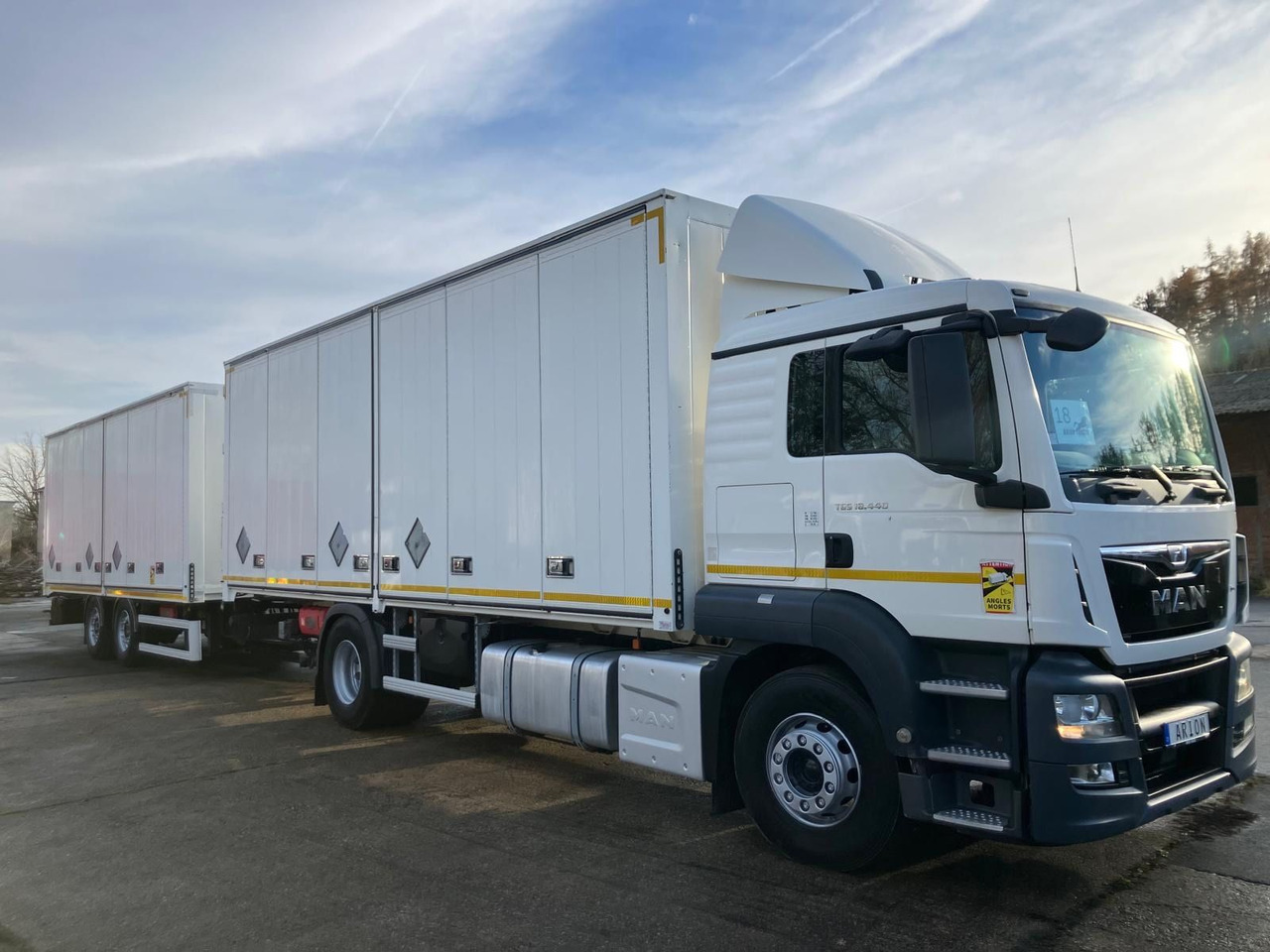 MAN TGS 18.440 4x2 Kofferzug/FULLADR/EXIII/Pritarder - Camión caja cerrada: foto 1 MAN TGS 18.440 4x2 Kofferzug/FULLADR/EXIII/Pritarder - Camión caja cerrada: foto 1