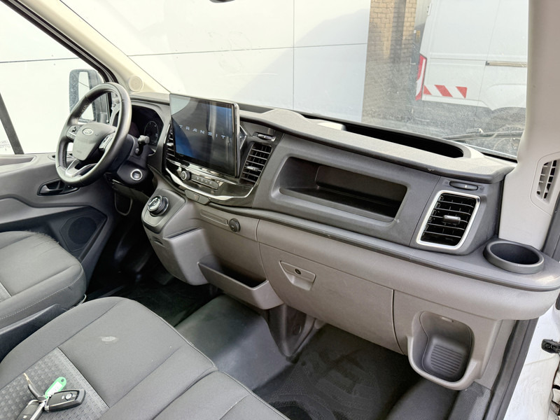 Furgón, Furgoneta eléctrica Ford E-Transit 390 75kWh 184PK 390 Elektrisch 75kWh 334km WLTP BEV Snelladen L2H2 Climate Control Tacho Carplay Camera Stoelverwarming Parkeersensoren voor achter Laadkabel: foto 9 Furgón, Furgoneta eléctrica Ford E-Transit 390 75kWh 184PK 390 Elektrisch 75kWh 334km WLTP BEV Snelladen L2H2 Climate Control Tacho Carplay Camera Stoelverwarming Parkeersensoren voor achter Laadkabel: foto 9