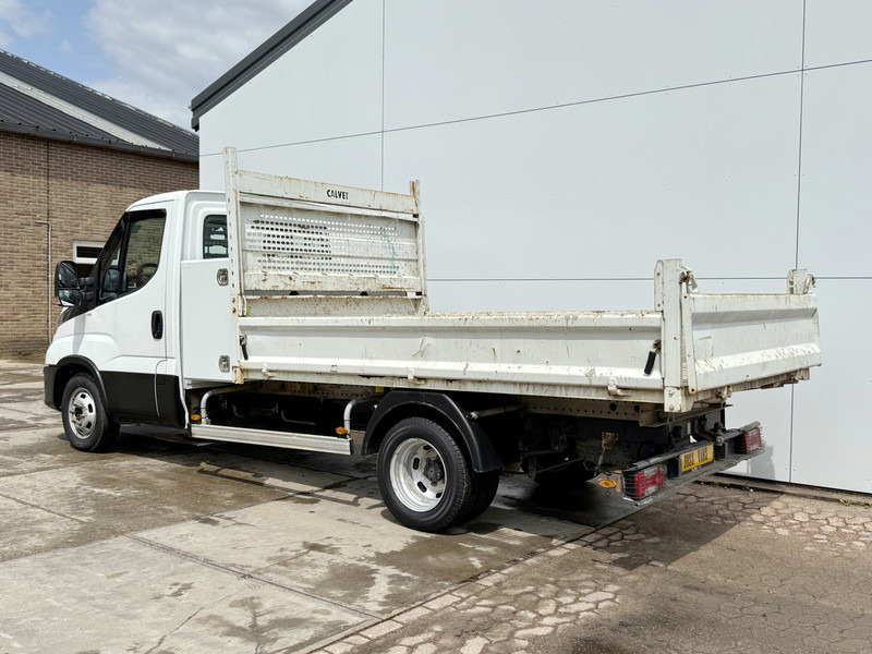 Iveco Daily 35C12 2.3 L3 Kipper Dubbellucht 3.5t Trekhaak Airco Cruise Control Lucht Geveerde Stoel - Furgoneta basculante: foto 3 Iveco Daily 35C12 2.3 L3 Kipper Dubbellucht 3.5t Trekhaak Airco Cruise Control Lucht Geveerde Stoel - Furgoneta basculante: foto 3