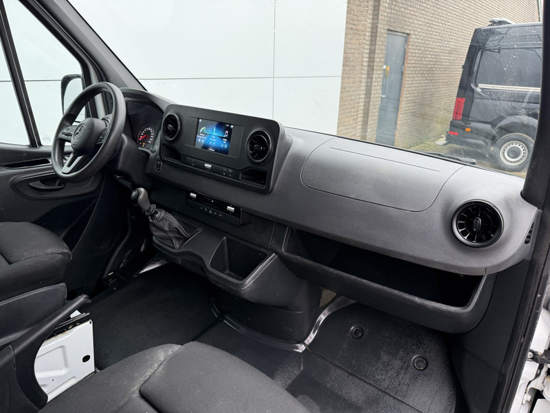Leasing de Mercedes-Benz Sprinter 314 2.2 CDI L2H2 Dubbele Cabine Climate Control Cruise Control Trekhaak Imperiaal Carplay Mercedes-Benz Sprinter 314 2.2 CDI L2H2 Dubbele Cabine Climate Control Cruise Control Trekhaak Imperiaal Carplay: foto 11