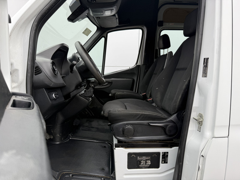 Leasing de Mercedes-Benz Sprinter 314 2.2 CDI L2H2 Dubbele Cabine Climate Control Cruise Control Trekhaak Imperiaal Carplay Mercedes-Benz Sprinter 314 2.2 CDI L2H2 Dubbele Cabine Climate Control Cruise Control Trekhaak Imperiaal Carplay: foto 7