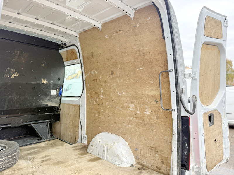 Leasing de Mercedes-Benz Sprinter 314 2.2 CDI L2H2 Dubbele Cabine Climate Control Cruise Control Trekhaak Imperiaal Carplay Mercedes-Benz Sprinter 314 2.2 CDI L2H2 Dubbele Cabine Climate Control Cruise Control Trekhaak Imperiaal Carplay: foto 15