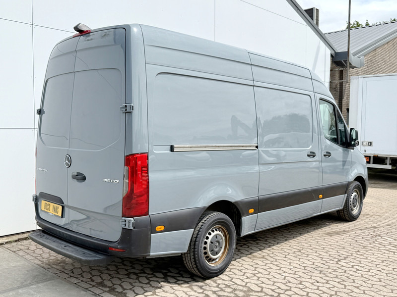 Mercedes-Benz Sprinter 315 1.9 CDI L2H2 Climate Control Cruise Control Carplay Camera RWD - Furgoneta pequeña: foto 3 Mercedes-Benz Sprinter 315 1.9 CDI L2H2 Climate Control Cruise Control Carplay Camera RWD - Furgoneta pequeña: foto 3