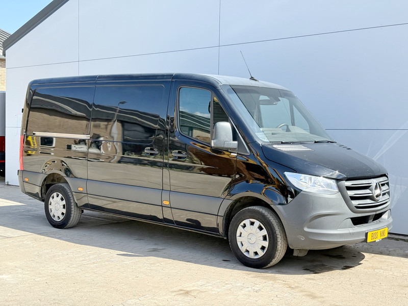 Mercedes-Benz Sprinter 316 CDI Automaat L2H2 Climate Control Cruise Control Camera Trekhaak 3.5 Ton Trekgewicht - Furgón: foto 4 Mercedes-Benz Sprinter 316 CDI Automaat L2H2 Climate Control Cruise Control Camera Trekhaak 3.5 Ton Trekgewicht - Furgón: foto 4