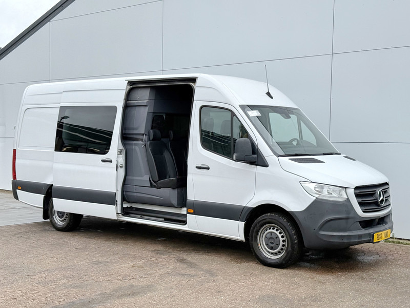 Mercedes-Benz Sprinter 319 1.9 CDI Automaat L3H2 Dubbele Cabine Mercedes ME MBUX Climate Control Camera Navigatie Trekhaak DOKA DC - Furgón, Furgoneta combi: foto 5 Mercedes-Benz Sprinter 319 1.9 CDI Automaat L3H2 Dubbele Cabine Mercedes ME MBUX Climate Control Camera Navigatie Trekhaak DOKA DC - Furgón, Furgoneta combi: foto 5